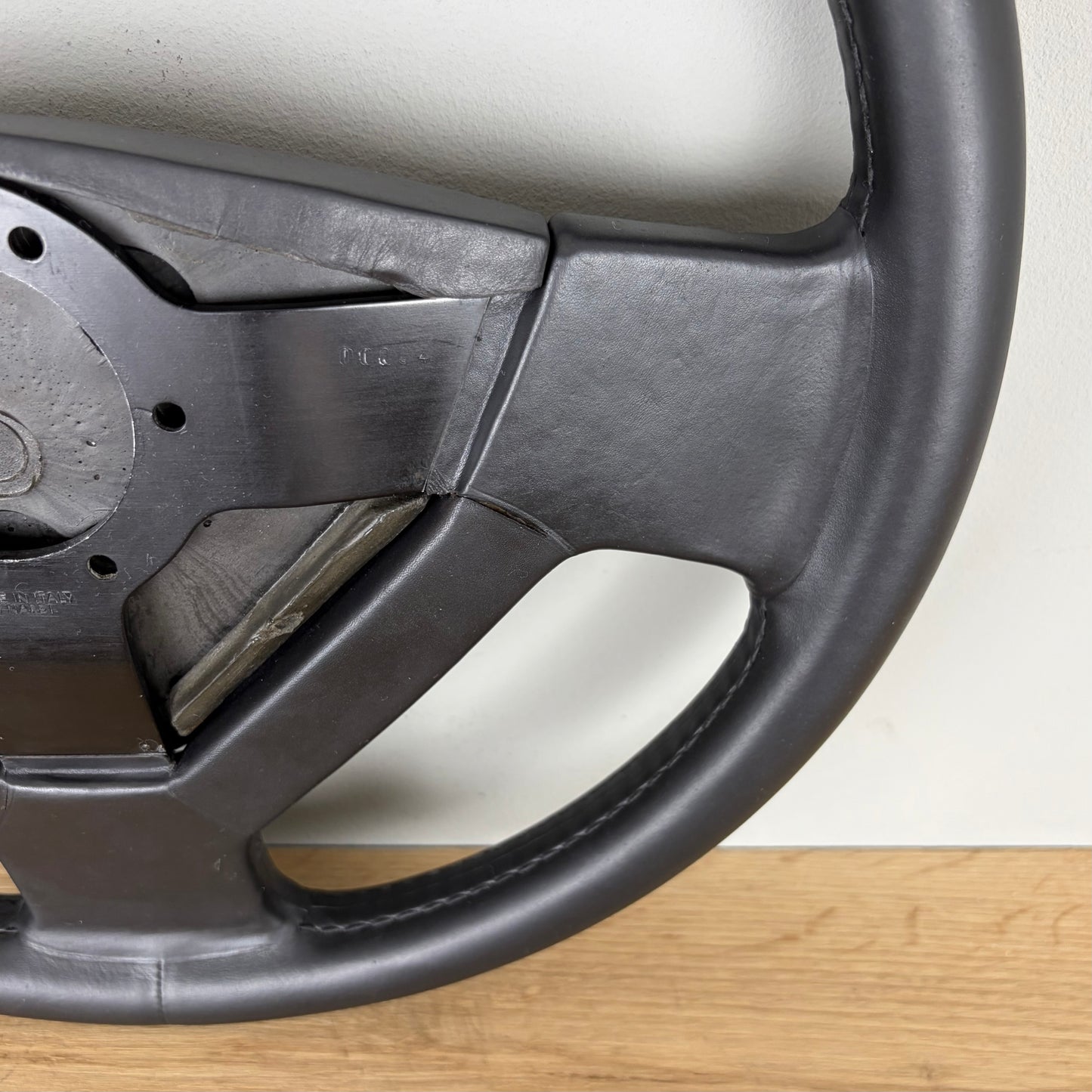 Nardi Techno Evolution Lamborghini Jalpa leather steering wheel (1985)