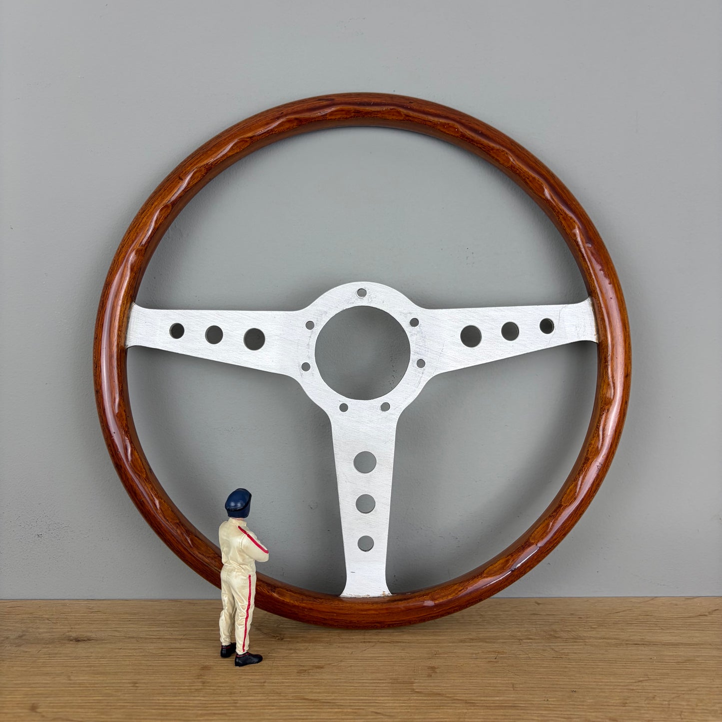 Cisa '70s classic wooden steering wheel (1978)