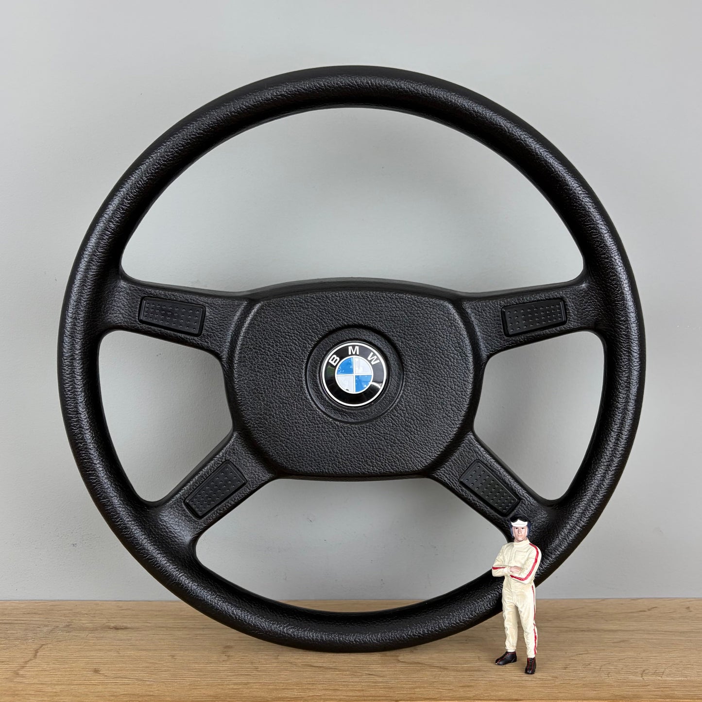 BMW 5-Series E28 steering wheel (1981-1987)