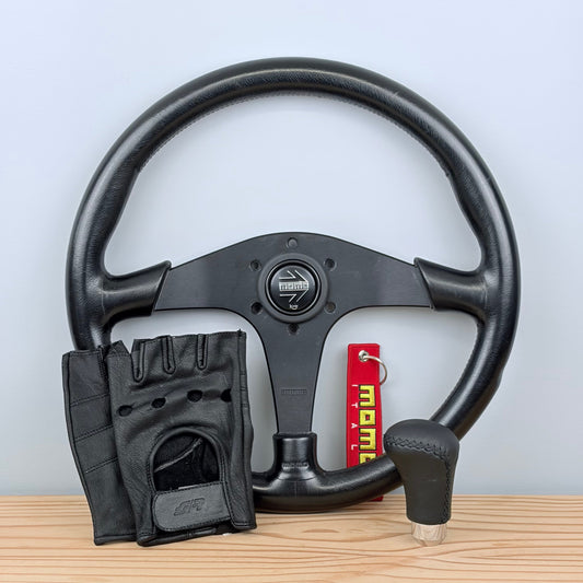 One-off ultimate driver kit: Momo TYP D36 + shifter + gloves!