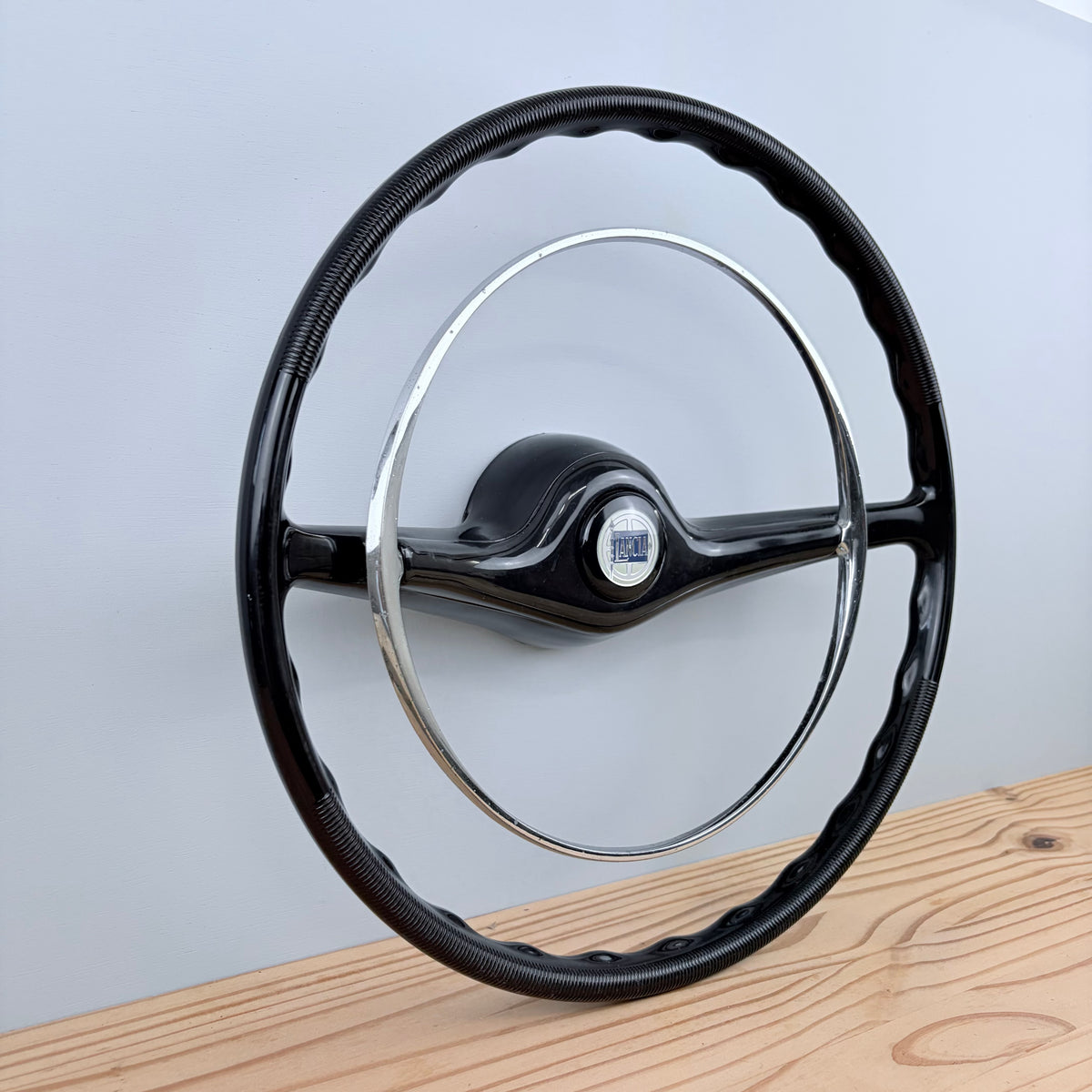 Lancia Flavia berlina steering wheel (1966)