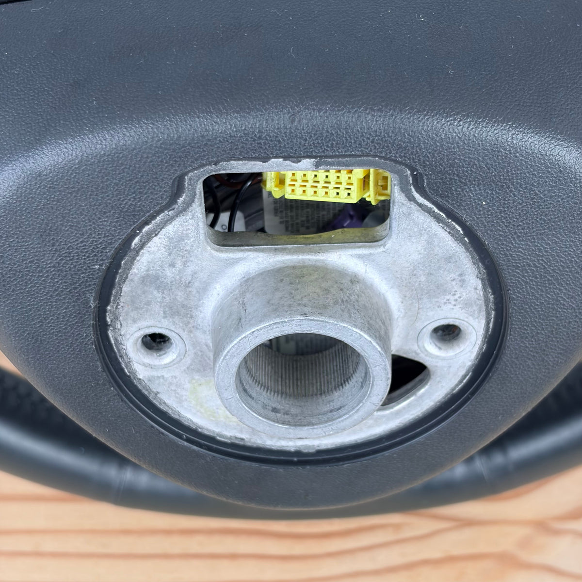 Audi A2 (8Z) / A3 (8L), A4 (B5/B6), A6 (4B) leather steering wheel (2001)